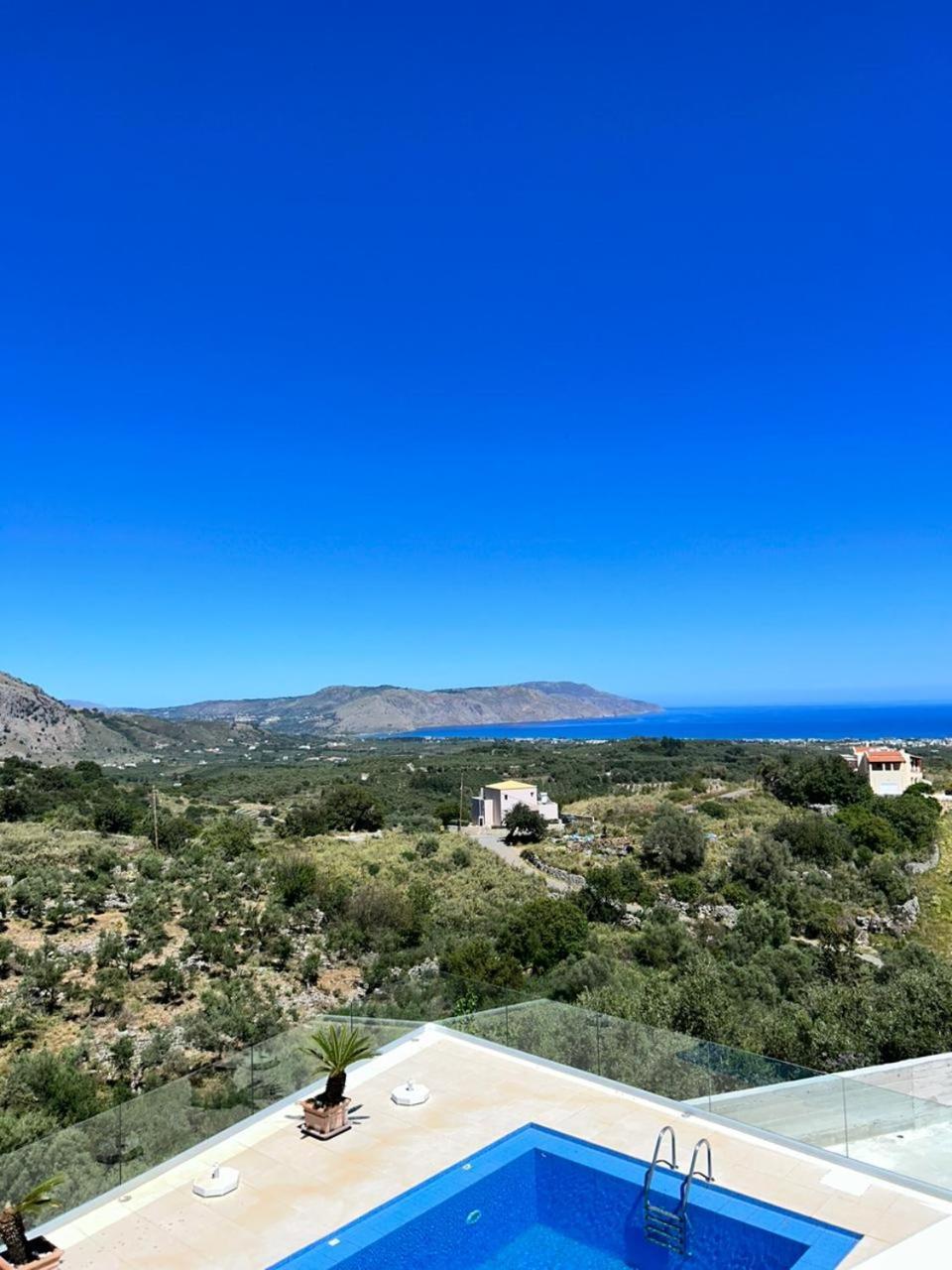 Vilă Vuna - Heated Pool -sea View Chania (Crete)
