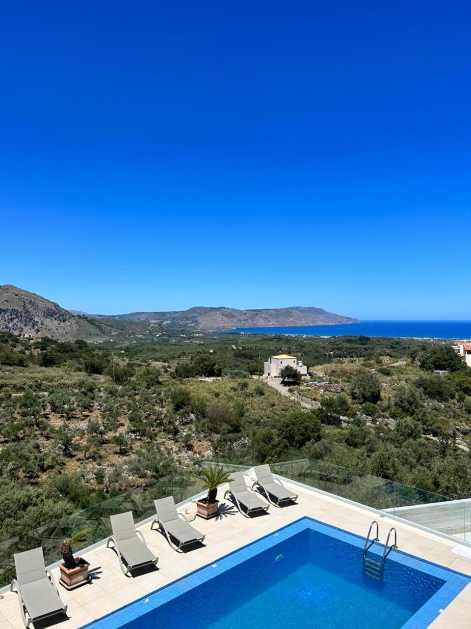 Vilă Vuna - Heated Pool -sea View *